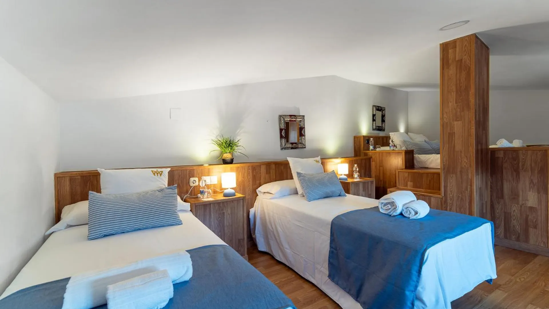 Hotel Reina Mora Granada