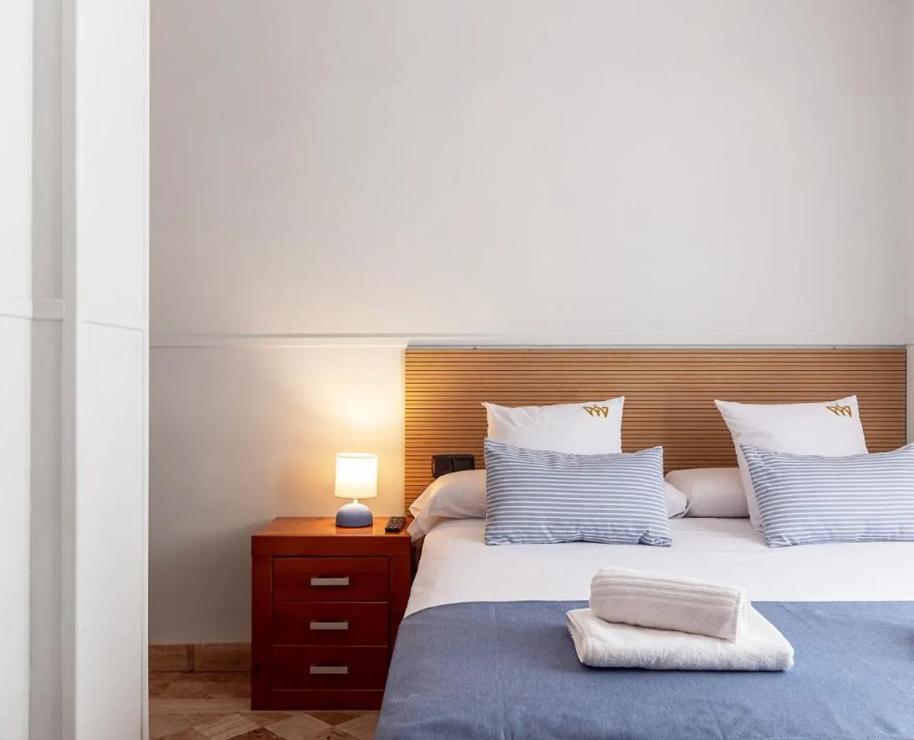 Hotel Reina Mora Granada Spain